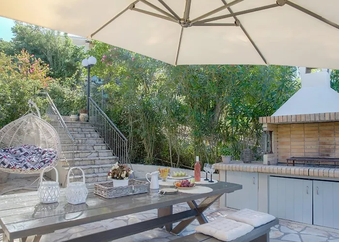 아파트 Casa Micallef Corfu 콘토칼리