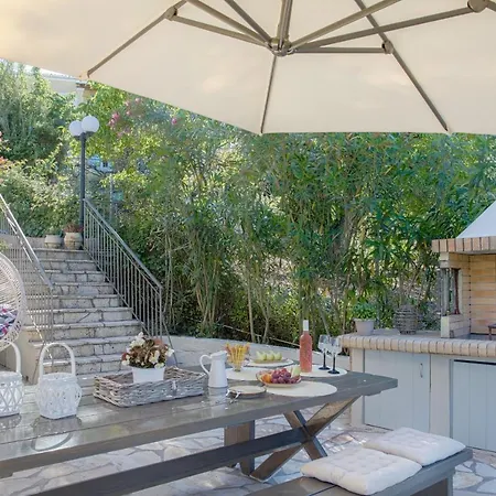 アパート Casa Micallef Corfu コントカリ