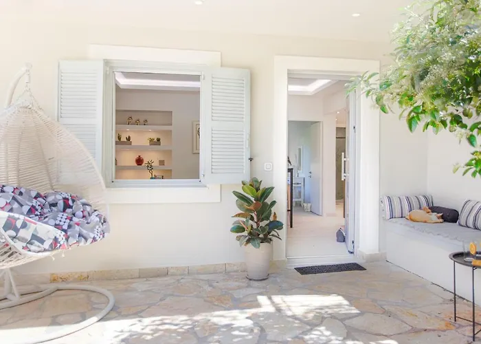 Casa Micallef Corfu Апартаменты *